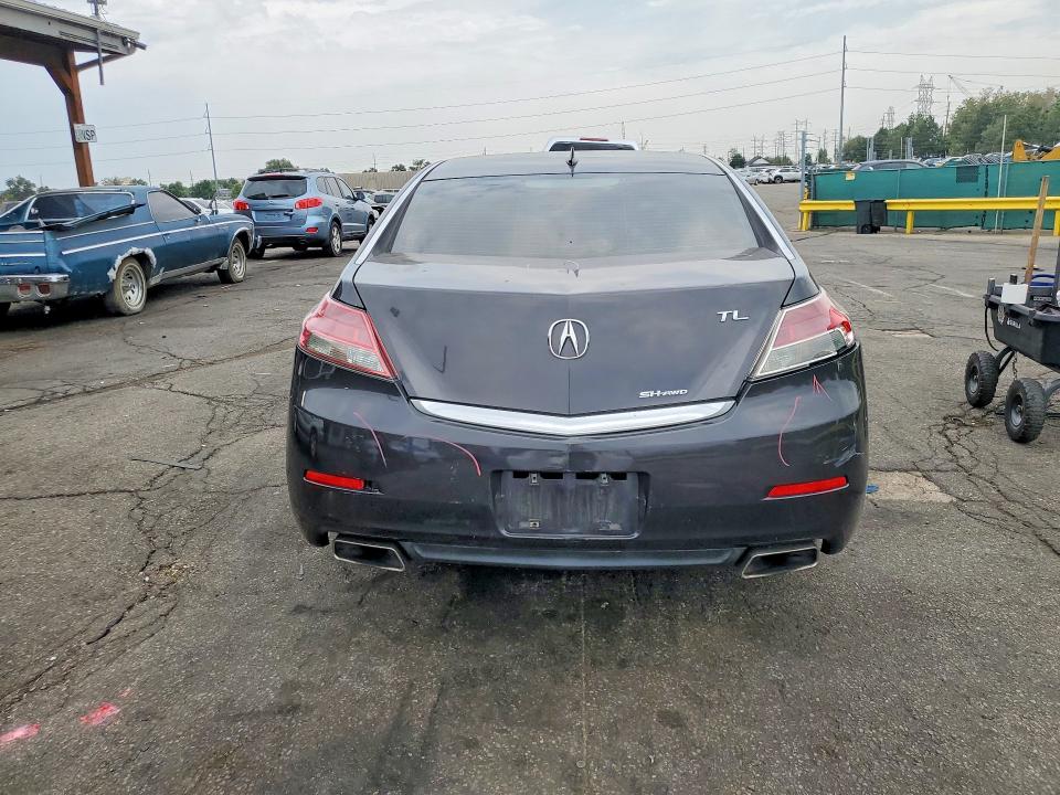 Photo 6 from auction – 2013 ACURA TL with VIN 19UUA9F27DA003152