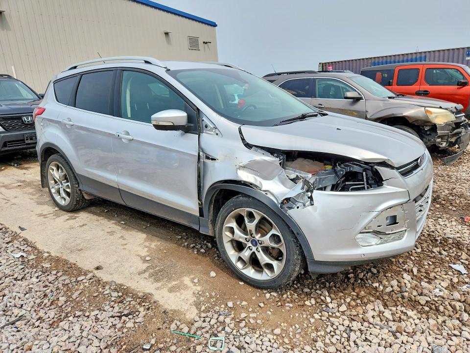 Photo 4 from auction – 2016 FORD ESCAPE with VIN 1FMCU9J98GUB68258