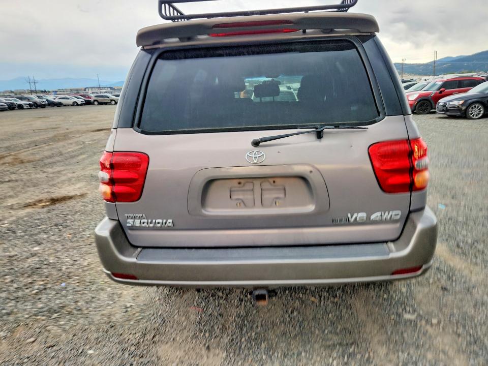 Photo 6 from auction – 2002 TOYOTA SEQUOIA with VIN 5TDBT44A52S059815