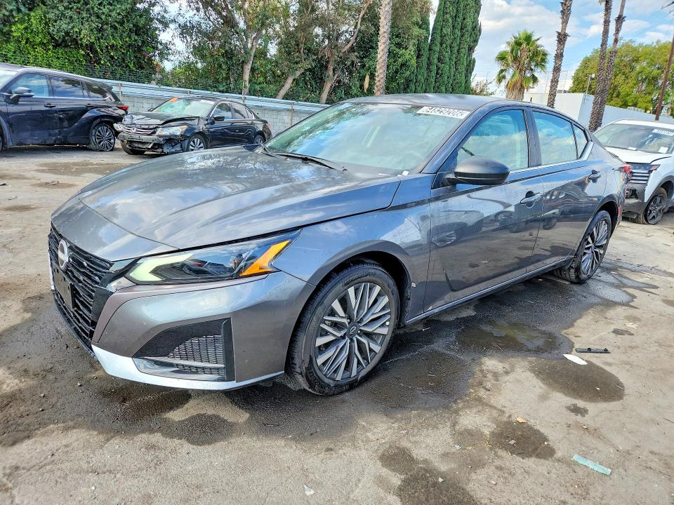 NISSAN ALTIMA 2026 with VIN 1N4BL4DV0TN323524 - Photo from auction