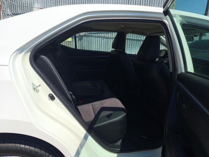 Photo 6 from auction – 2015 TOYOTA COROLLA with VIN 2T1BURHE3FC348973