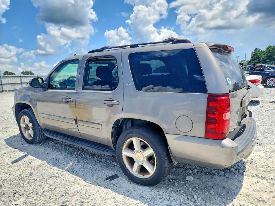 Photo 2 from auction – 2007 CHEVROLET TAHOE with VIN 1GNFK13067J126784
