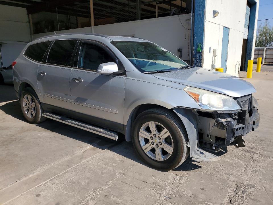 Photo 4 from auction – 2012 CHEVROLET TRAVERSE with VIN 1GNKRJED2CJ250264
