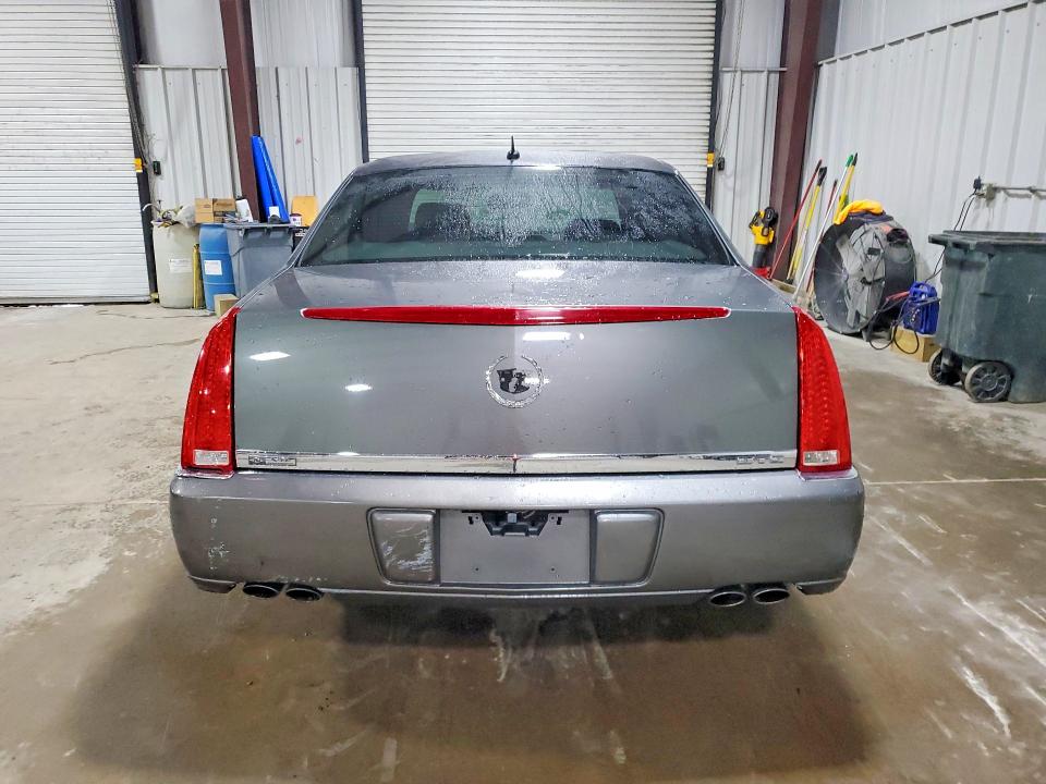 Photo 6 from auction – 2006 CADILLAC DTS with VIN 1G6KD57Y46U233017