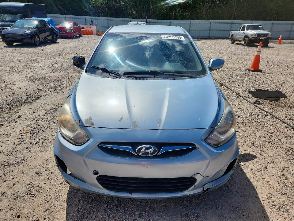 Photo 5 from auction – 2012 HYUNDAI ACCENT with VIN KMHCU5AE1CU020582