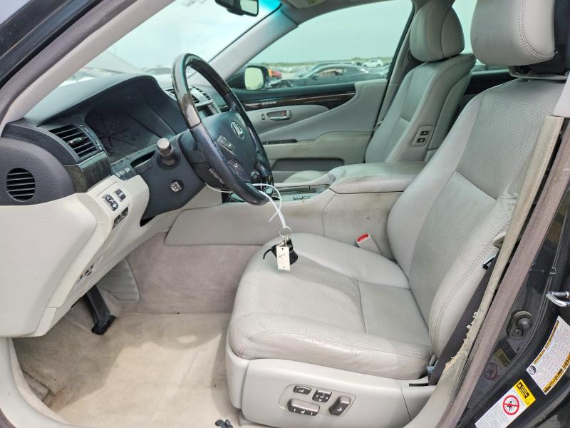 Photo 7 from auction – 2010 LEXUS LS with VIN JTHBL5EF6A5099128