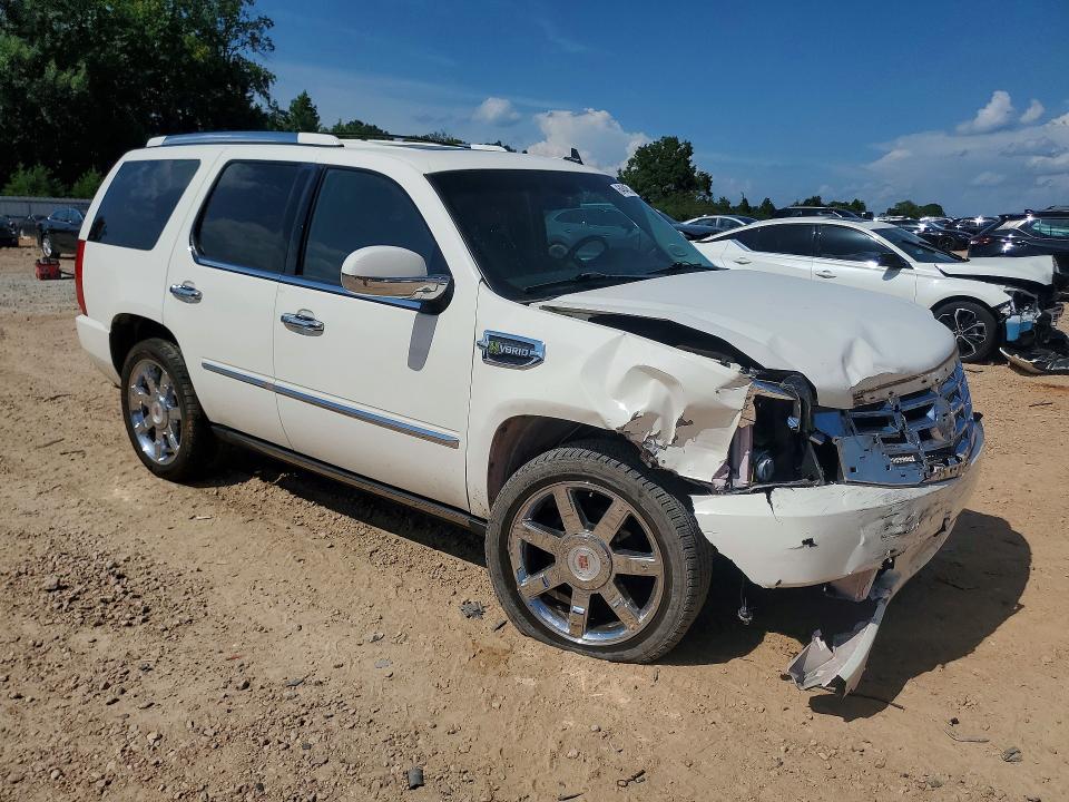 Photo 4 from auction – 2012 CADILLAC ESCALADE with VIN 1GYS3EEJXCR260544