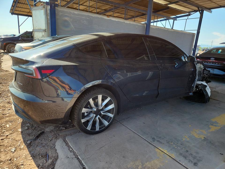Фото 3 с аукциона – 2025 TESLA MODEL 3 с VIN 5YJ3E1EB2SF068769