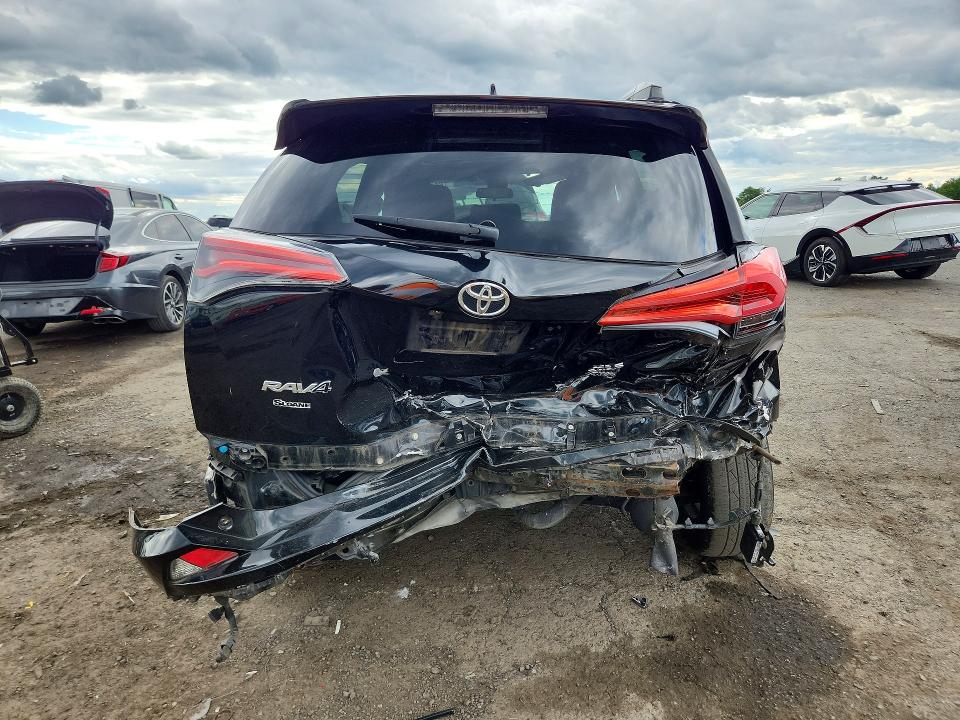 Photo 6 from auction – 2016 TOYOTA RAV4 with VIN 2T3RFREV8GW474055