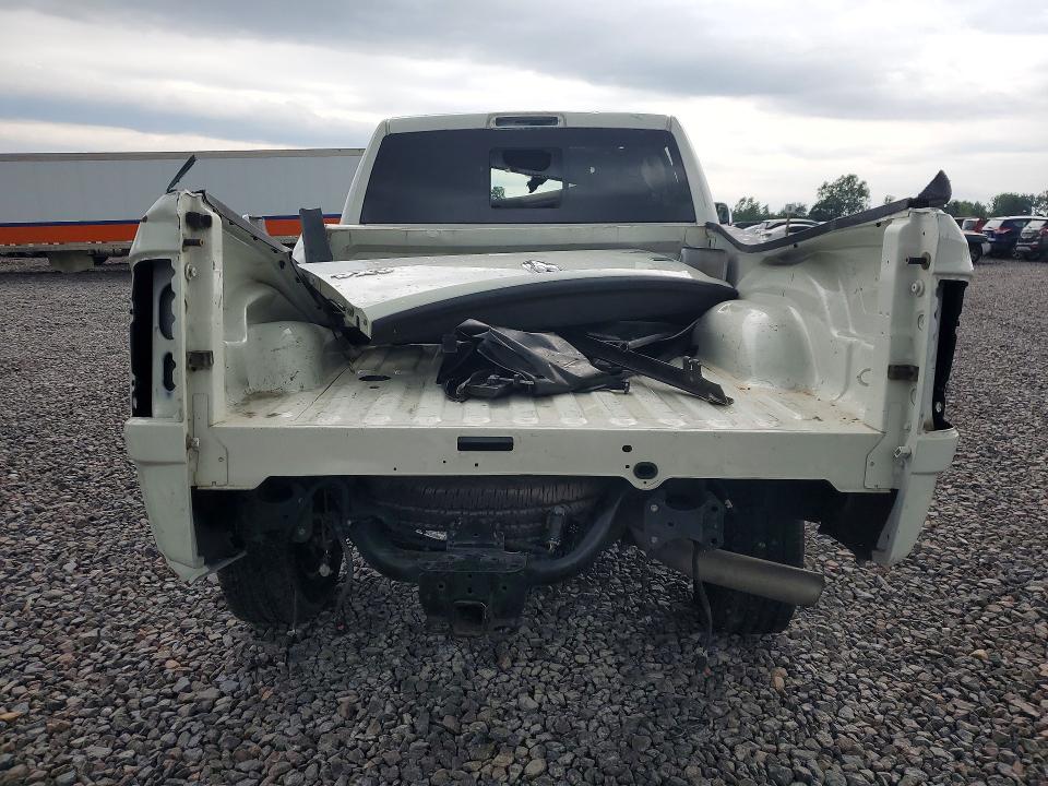 Photo 6 from auction – 2017 RAM 2500 with VIN 3C6UR5FL6HG516710