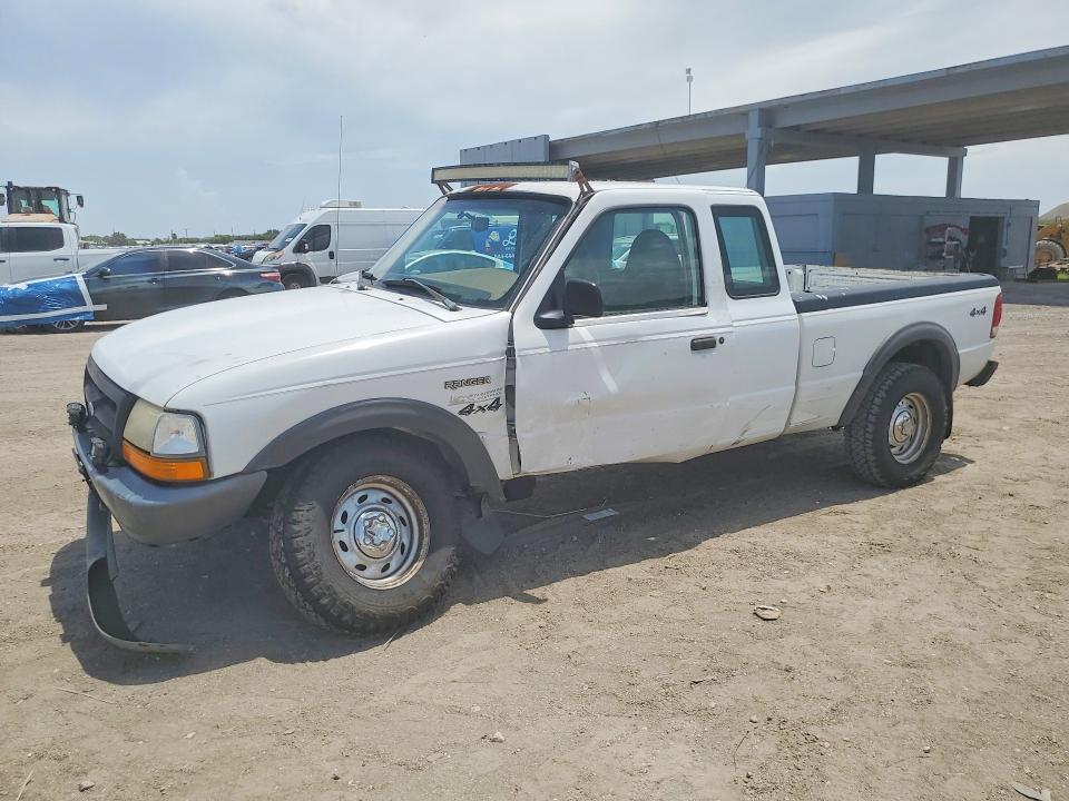 FORD RANGER 2000 with VIN 1FTZR15V1YTB12338 - Photo from auction