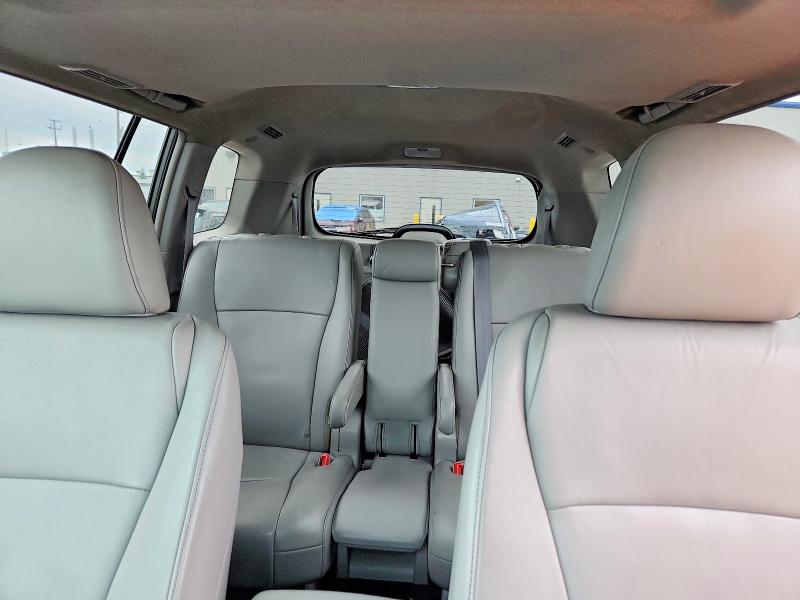 Снимка 10 от търг – 2011 TOYOTA HIGHLANDER с VIN 5TDBK3EH0BS068169