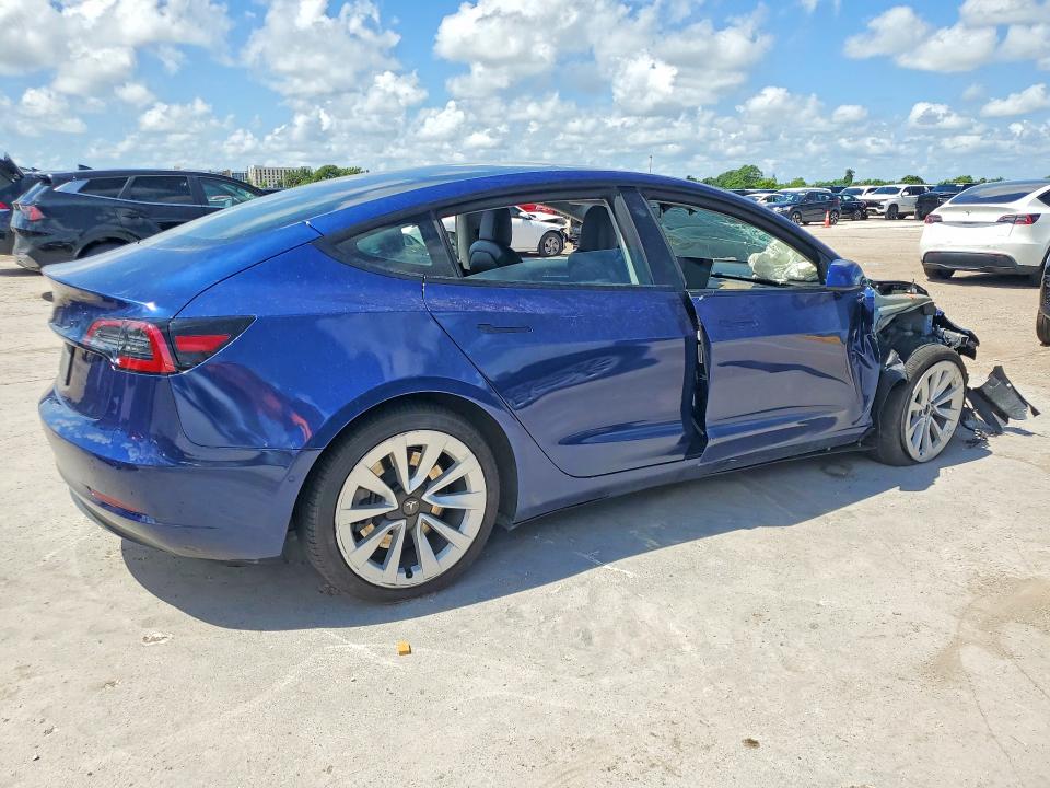 Photo 3 from auction – 2022 TESLA MODEL 3 with VIN 5YJ3E1EA2NF290305
