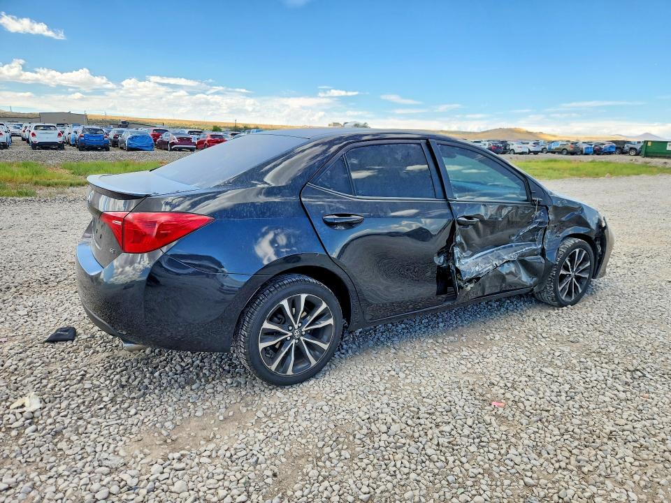 Foto 3 de la subasta – 2017 TOYOTA COROLLA con VIN 5YFBURHE3HP663193