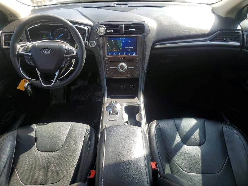 Photo 8 from auction – 2020 FORD FUSION with VIN 3FA6P0SU5LR171004