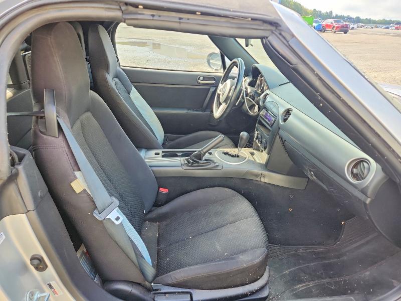 Photo 10 from auction – 2006 MAZDA MX-5 MIATA with VIN JM1NC25F760117668