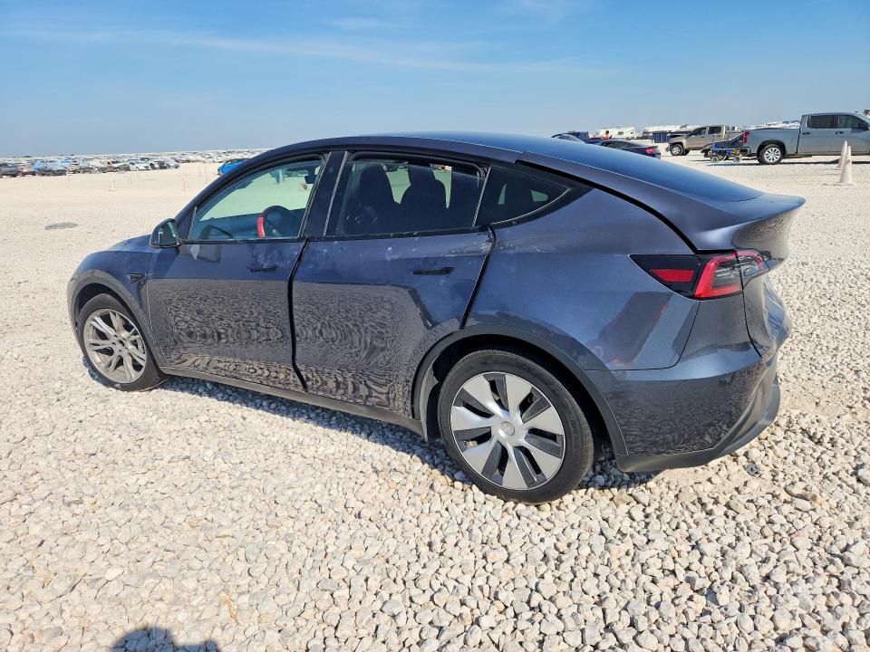 Photo 2 from auction – 2023 TESLA MODEL Y with VIN 7SAYGAEE9PF769961