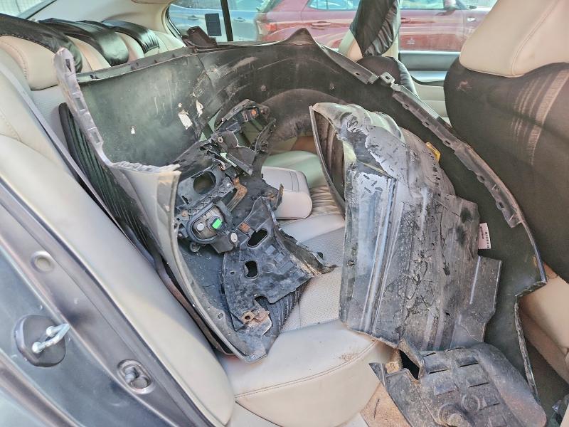 Photo 10 from auction – 2009 ACURA TL with VIN 19UUA86579A006807