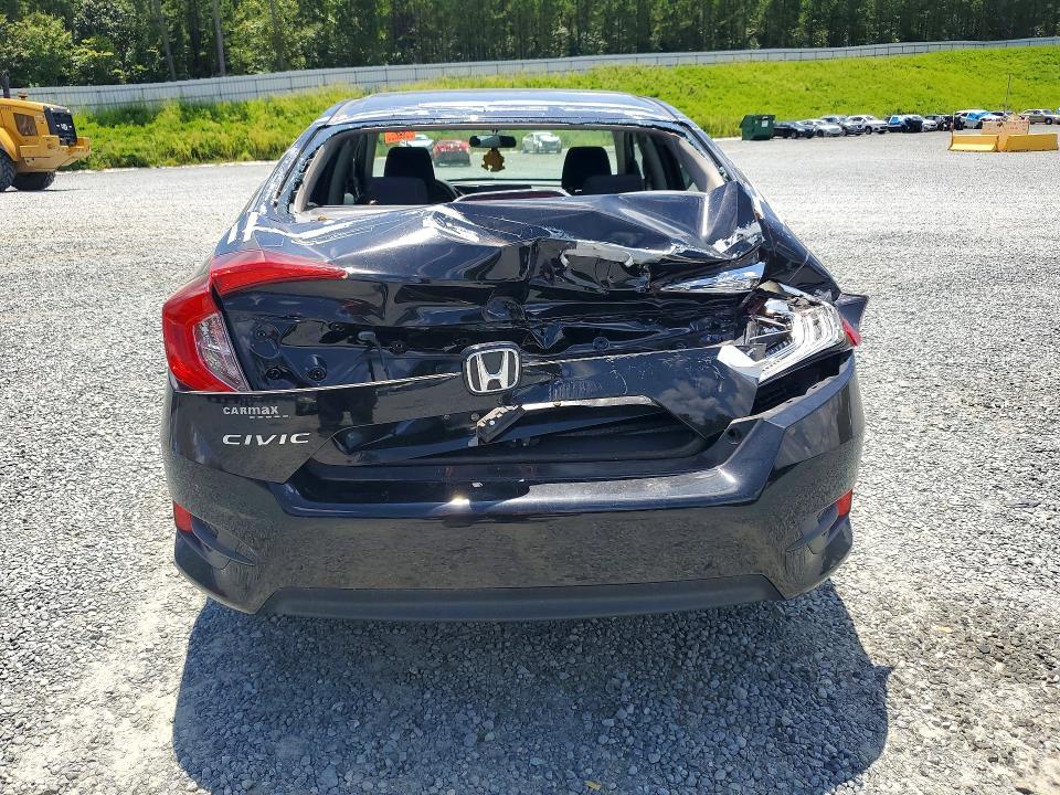 Photo 6 from auction – 2018 HONDA CIVIC with VIN 2HGFC2F52JH585775