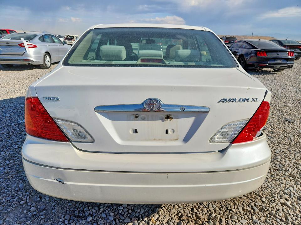 Photo 6 from auction – 2002 TOYOTA AVALON with VIN 4T1BF28B32U251742