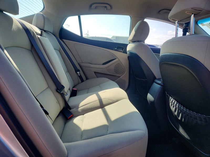 Photo 10 from auction – 2014 KIA OPTIMA with VIN KNAGM4A77E5489526