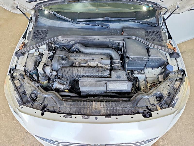 Photo 11 from auction – 2014 VOLVO S60 with VIN YV1612FS5E1288525
