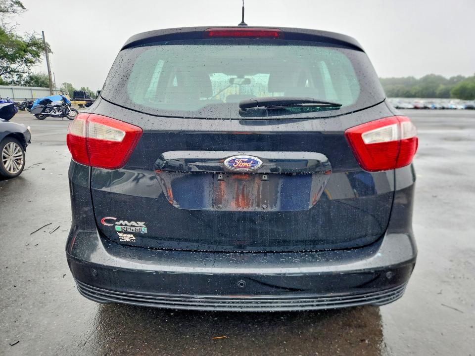 Photo 6 from auction – 2013 FORD C-MAX with VIN 1FADP5CU7DL531215