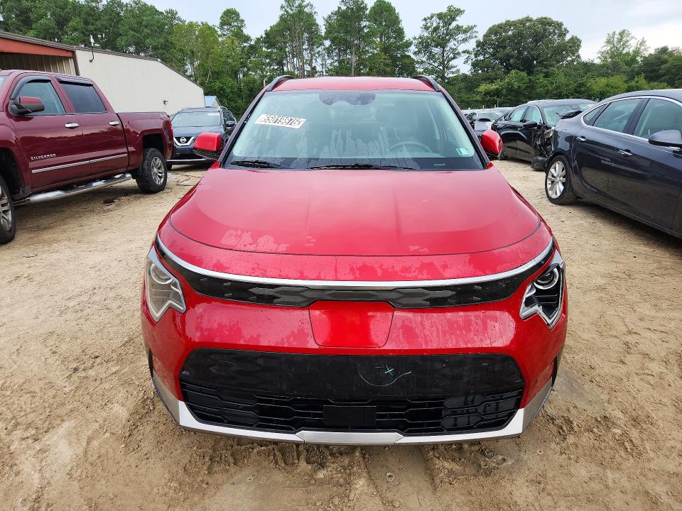 Photo 5 from auction – 2023 KIA NIRO with VIN KNDCR3L14P5073846
