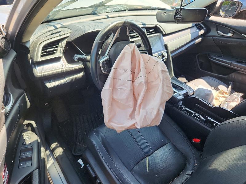 Photo 8 from auction – 2018 HONDA CIVIC with VIN JHMFC1F78JX037851