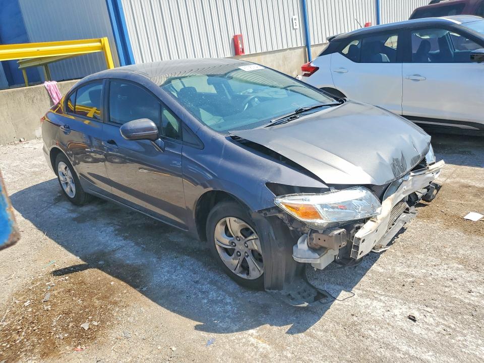 Photo 4 from auction – 2015 HONDA CIVIC with VIN 19XFB2F57FE038828