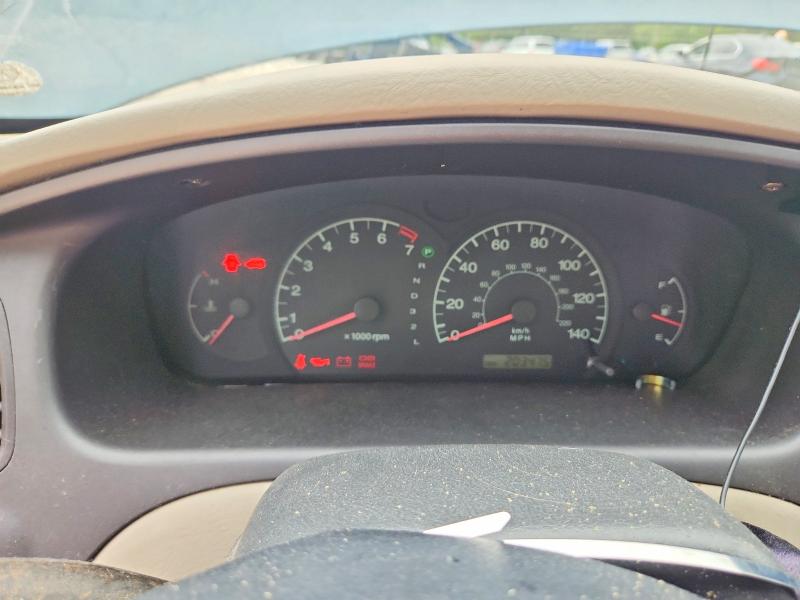 Photo 9 from auction – 2002 HYUNDAI ELANTRA with VIN KMHDN45D12U415812