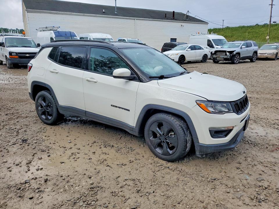Photo 4 from auction – 2021 JEEP COMPASS with VIN 3C4NJDBB0MT586586