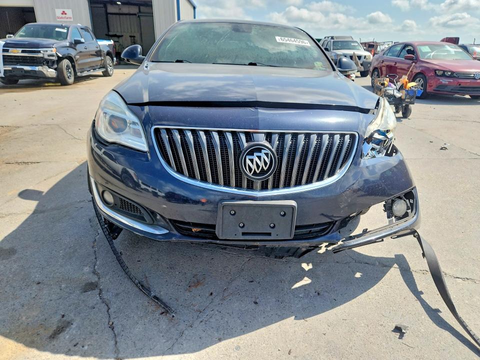 Photo 5 from auction – 2015 BUICK REGAL with VIN 2G4GK5EXXF9173563