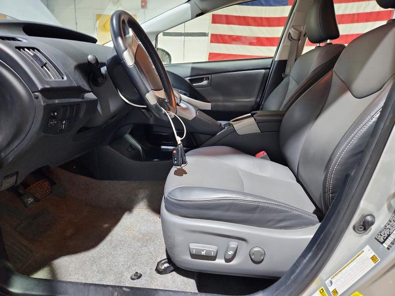 Photo 7 from auction – 2013 TOYOTA PRIUS with VIN JTDKN3DU5D5615239