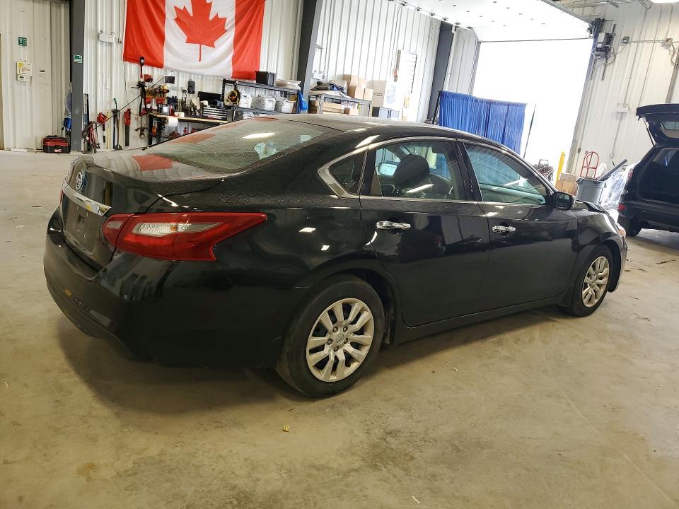 Photo 3 from auction – 2018 NISSAN ALTIMA with VIN 1N4AL3AP9JC179833