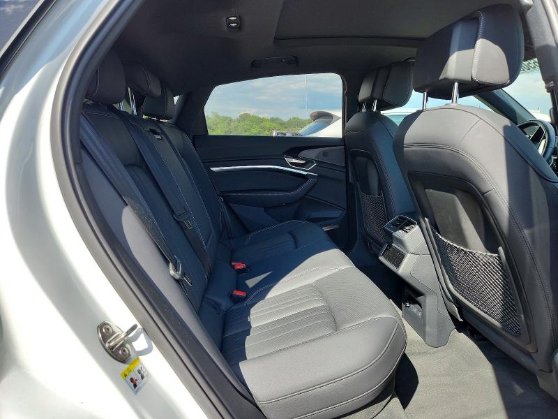 Photo 11 from auction – 2024 AUDI Q8 E-TRON with VIN WA1CAAGE1RB029472