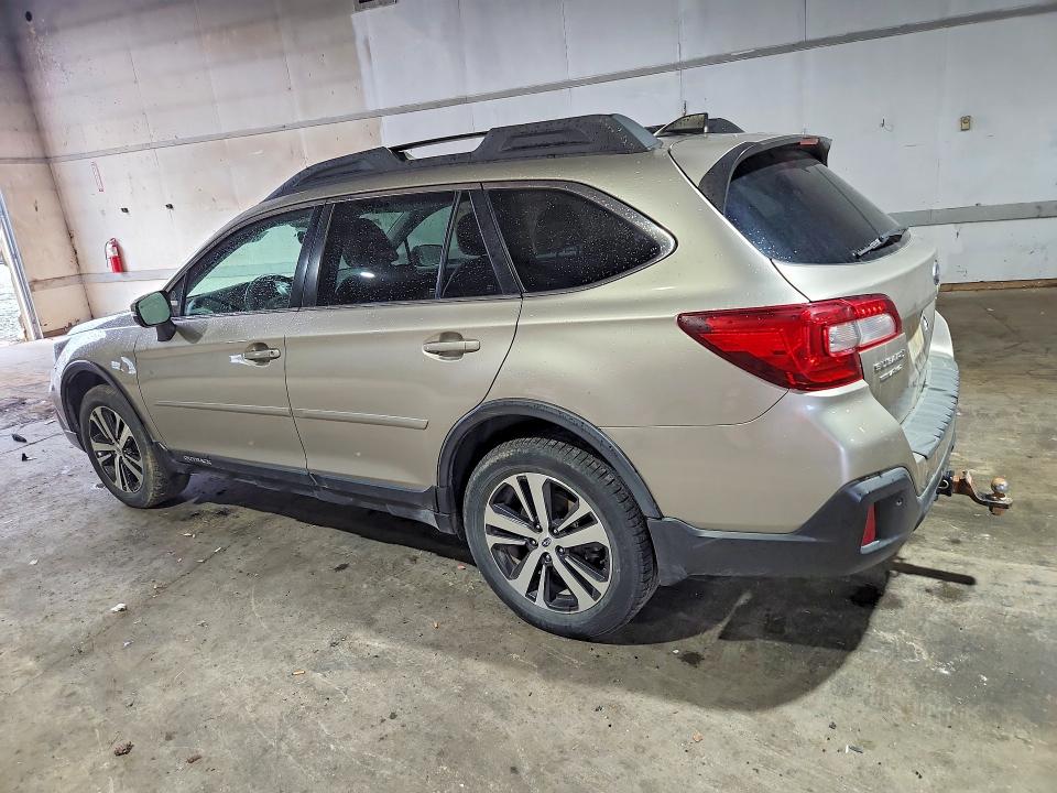 Photo 2 from auction – 2018 SUBARU OUTBACK with VIN 4S4BSENC6J3330921