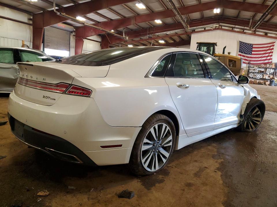 Photo 3 from auction – 2017 LINCOLN MKZ with VIN 3LN6L5F91HR653464