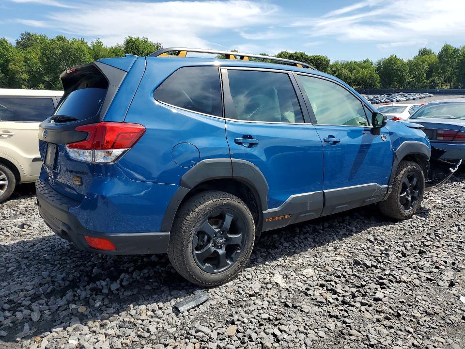 Photo 3 from auction – 2023 SUBARU FORESTER with VIN JF2SKAMC7PH407467