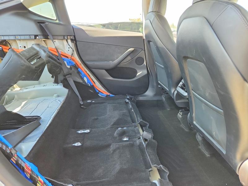 Photo 10 from auction – 2022 TESLA MODEL Y with VIN 7SAYGAEE8NF561163