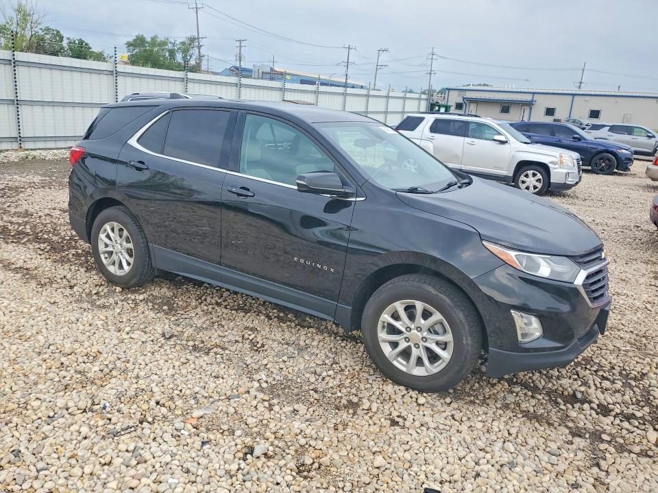 Photo 4 from auction – 2019 CHEVROLET EQUINOX with VIN 2GNAXTEV3K6240280