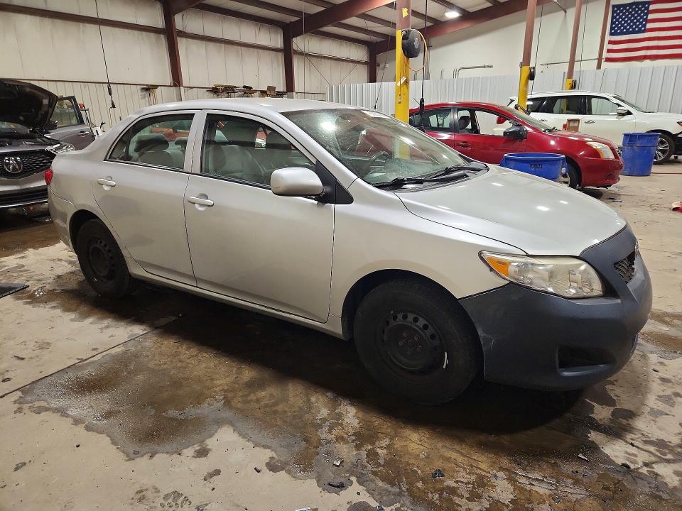 Foto 4 de la subasta – 2010 TOYOTA COROLLA con VIN 2T1BU4EE8AC314138