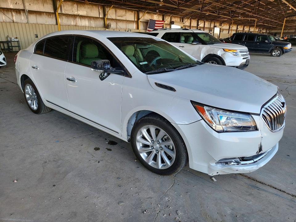Photo 4 from auction – 2016 BUICK LACROSSE with VIN 1G4GB5G35GF163087