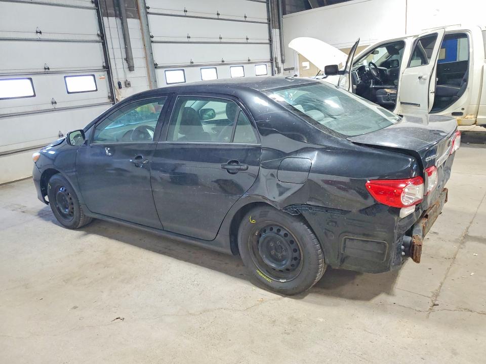 Photo 2 from auction – 2011 TOYOTA COROLLA with VIN 2T1BU4EE9BC722892