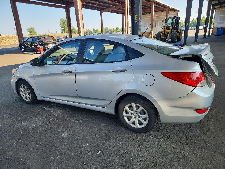 Photo 2 from auction – 2014 HYUNDAI ACCENT with VIN KMHCT4AE2EU672448