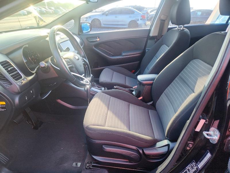 Photo 7 from auction – 2017 KIA FORTE with VIN 3KPFL4A71HE042362