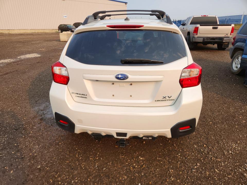 Photo 6 from auction – 2016 SUBARU CROSSTREK with VIN JF2GPANC4GH306389