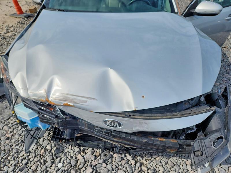 Zdjęcie 11 z aukcji – 2013 KIA OPTIMA z VIN 5XXGN4A71DG241315