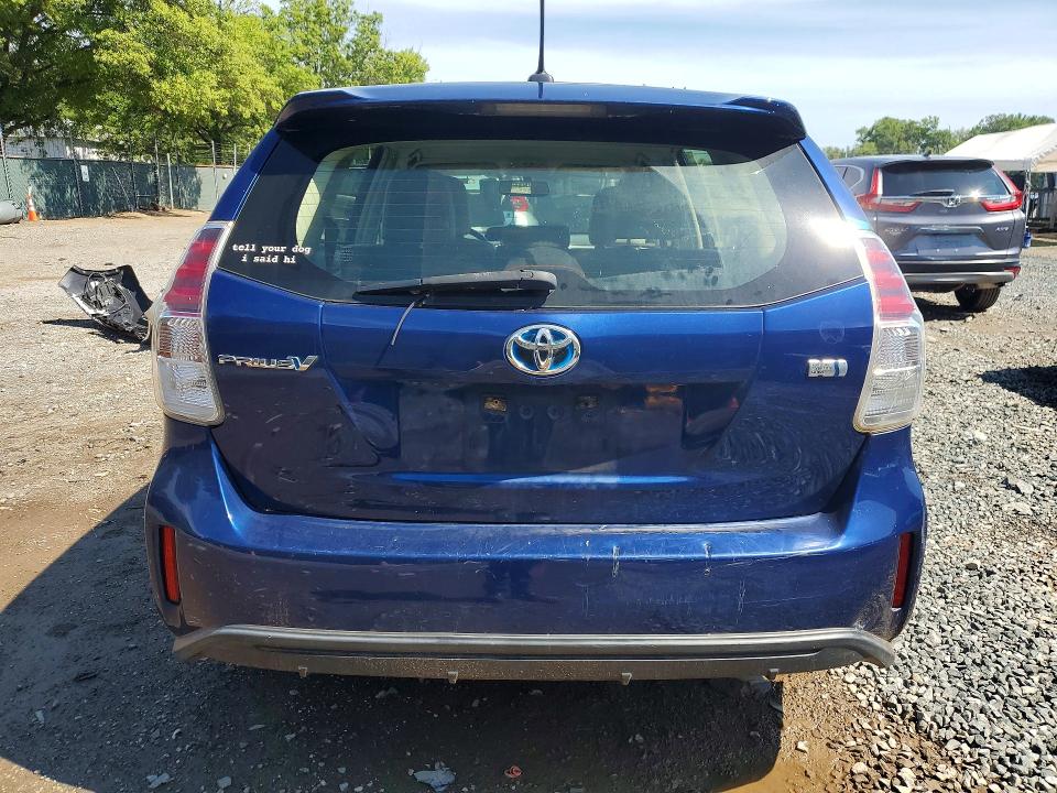 Photo 6 from auction – 2016 TOYOTA PRIUS V with VIN JTDZN3EU2GJ047802