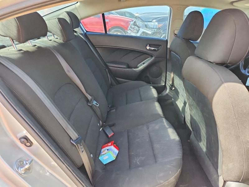 Foto 10 de la subasta – 2014 KIA FORTE con VIN KNAFK4A6XE5191156